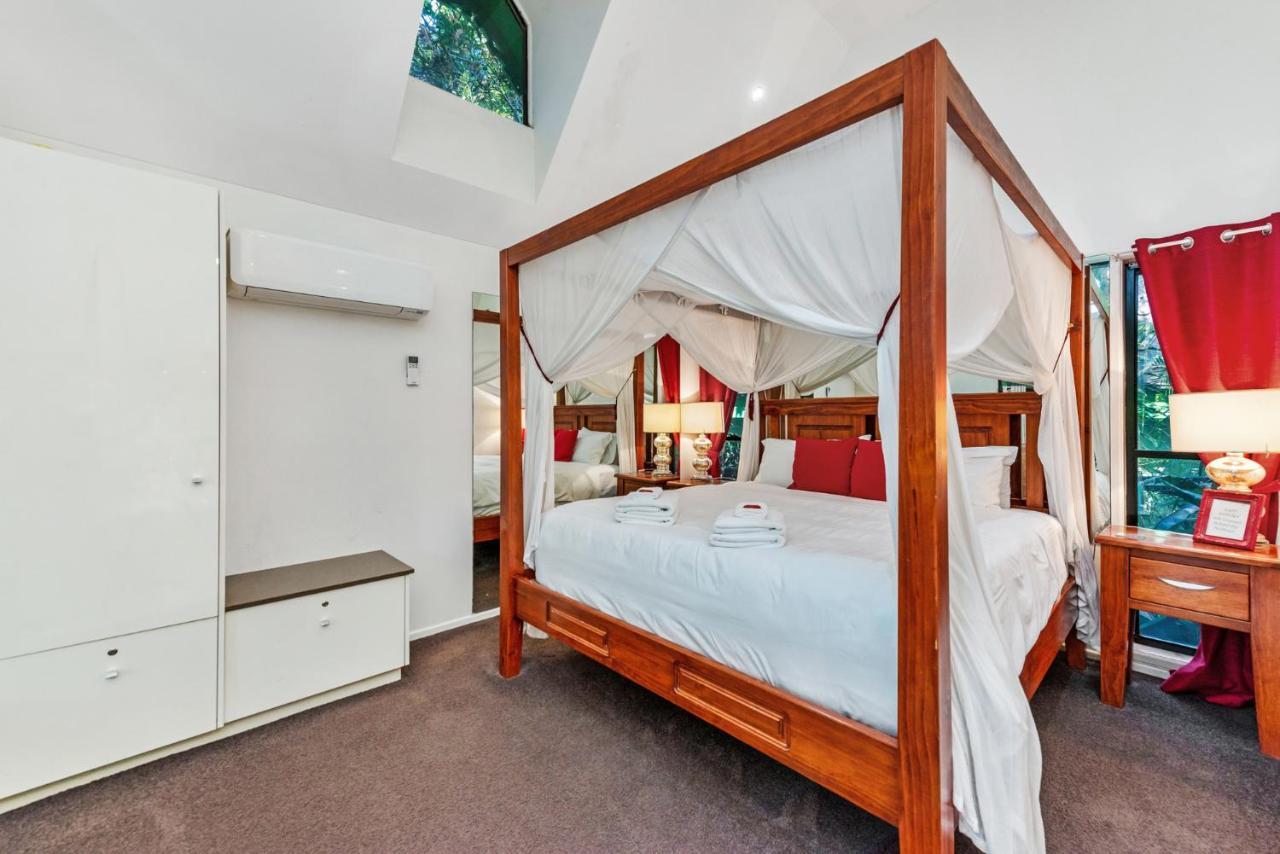 Chalet On Gallery Walk - King Bed, Spa, Fireplace, Wifi & Netflix, Linger A While Mount Tamborine Exterior photo